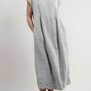 Solid color sleeveless loose cotton and linen pocket dress